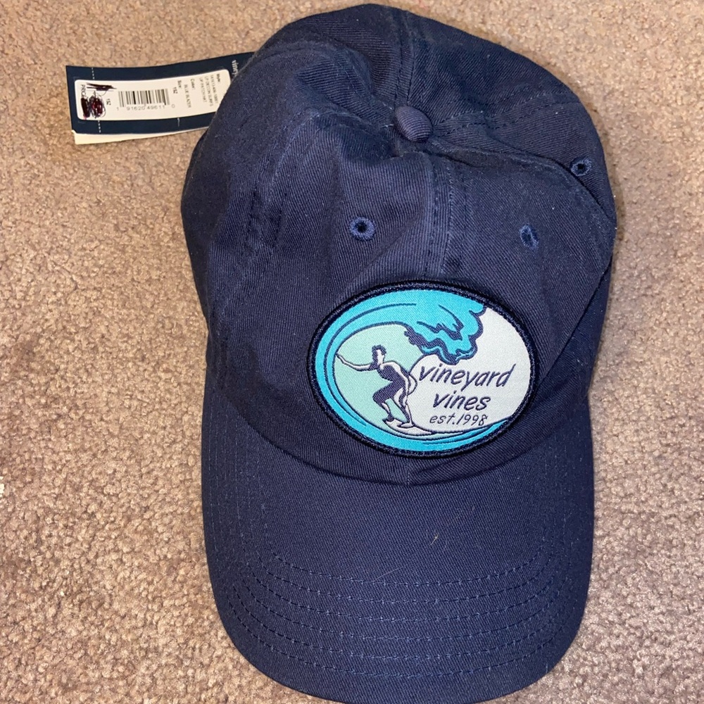 NEVER WORN - Vineyard Vines Hat